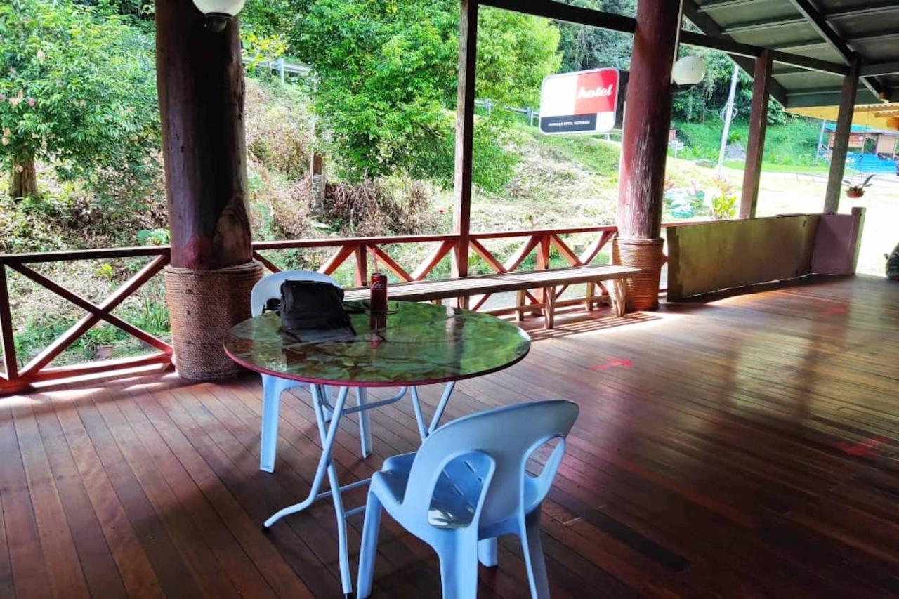 Oyo Home 90396 Mahua Rainforest Paradise Tambunan Kültér fotó
